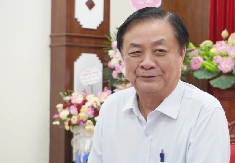 Bộ trưởng Lê Minh Hoan: Hãy kể những câu chuyện cán bộ thú y cơ sở đi chống dịch